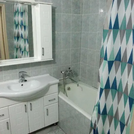 On Zhukovskogo Apartman Odessza